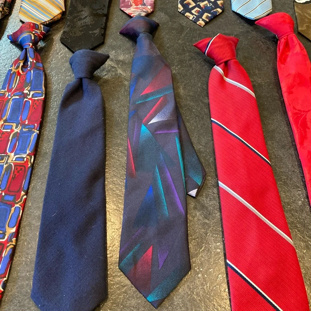 Boys lot of 19 clip on ties